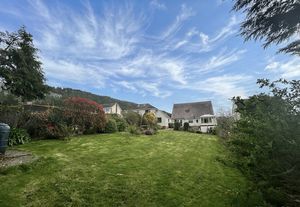 Photo 33- click for photo gallery